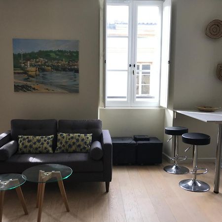 Apartmán Guestready - Charming Apt In Place De La Comedie Bordeaux Exteriér fotografie